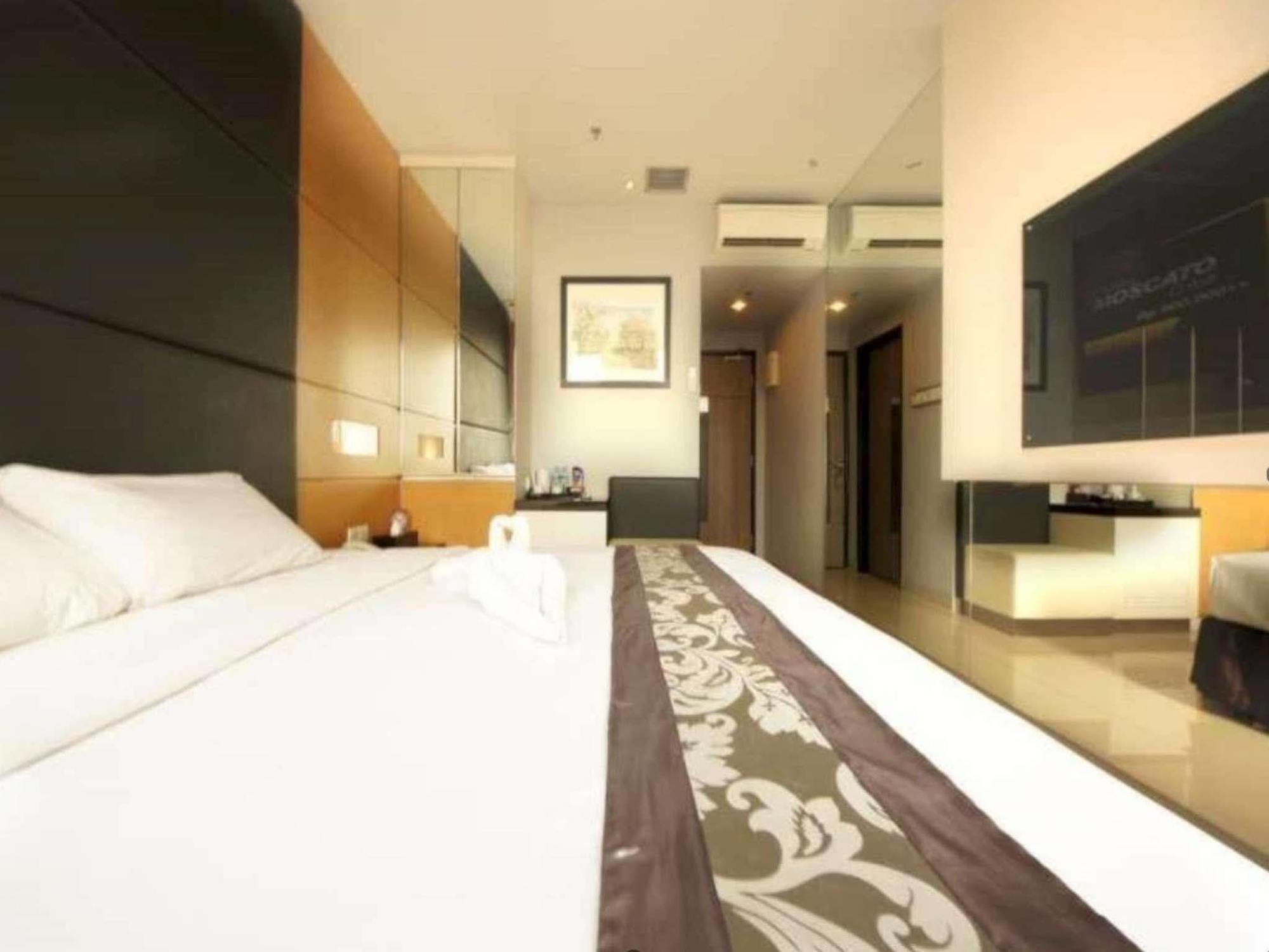 B Fashion Hotel Jakarta Eksteriør billede